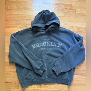 Oak + Fort Brooklyn New York Men's Hoodie - Gray